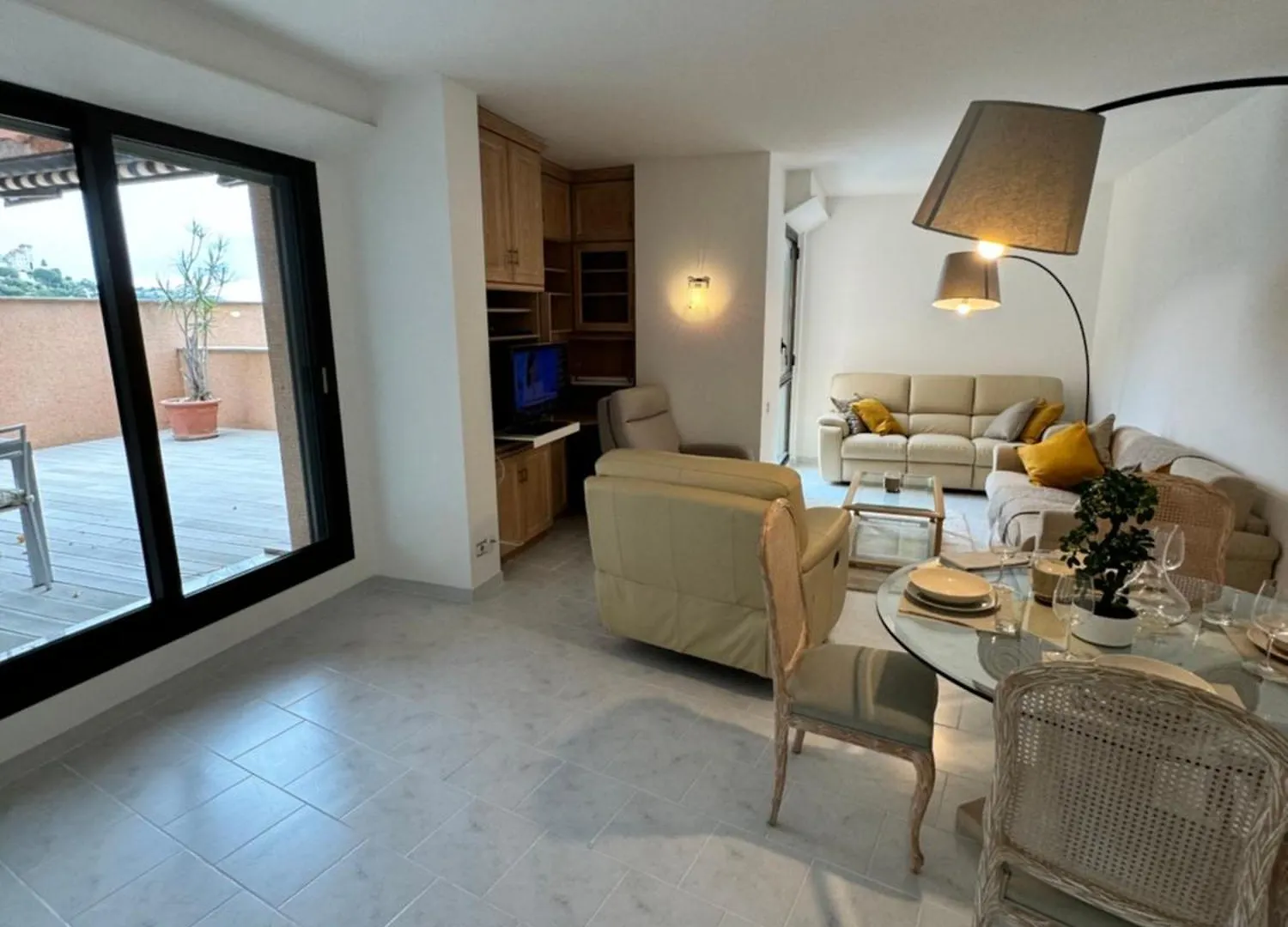 Apartment Monaco Resort With Swimming Pool & Sea View